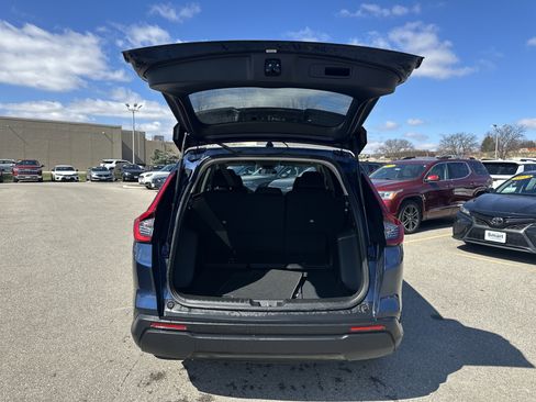 Used 2025 Honda CR-V LX image 10
