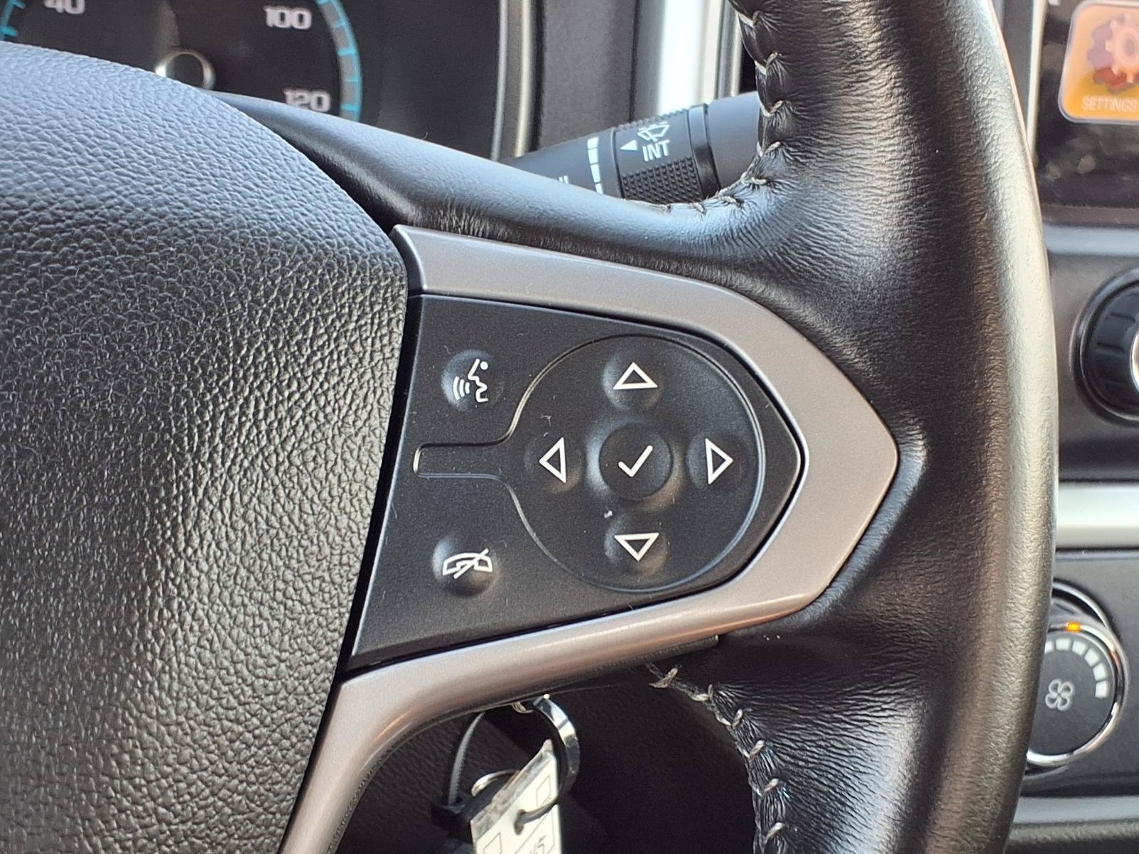 Used 2017 Chevrolet Colorado LT AWD/4WD image 15
