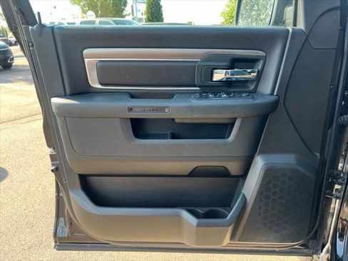 Certified 2021 RAM 1500 Classic Warlock AWD/4WD image 9