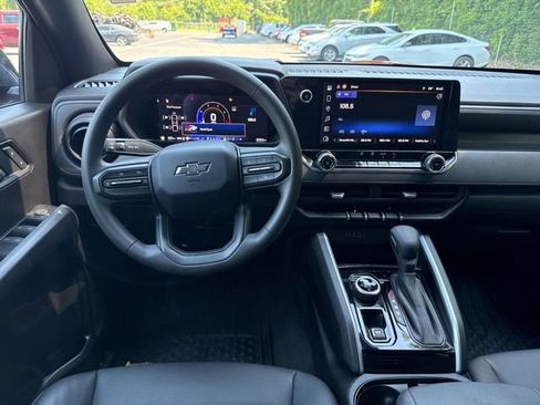 Used 2024 Chevrolet Colorado Trail Boss w/ Advanced Trailering Package AWD/4WD image 19