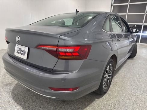Used 2019 Volkswagen Jetta SE FWD image 5
