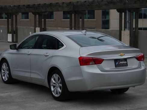 Used 2016 Chevrolet Impala LT image 29