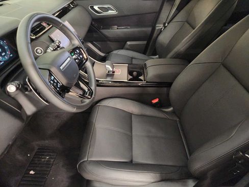 Used 2026 Land Rover Range Rover Velar Dynamic SE AWD/4WD image 4