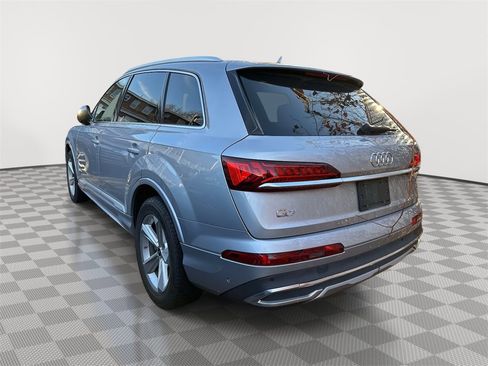 Used 2022 Audi Q7 2.0T Premium w/ Convenience Package image 2