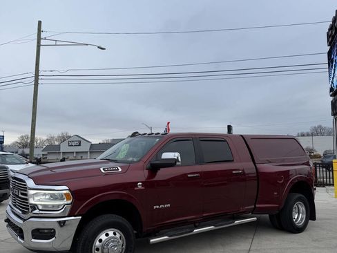 Used 2019 RAM 3500 Laramie image 5