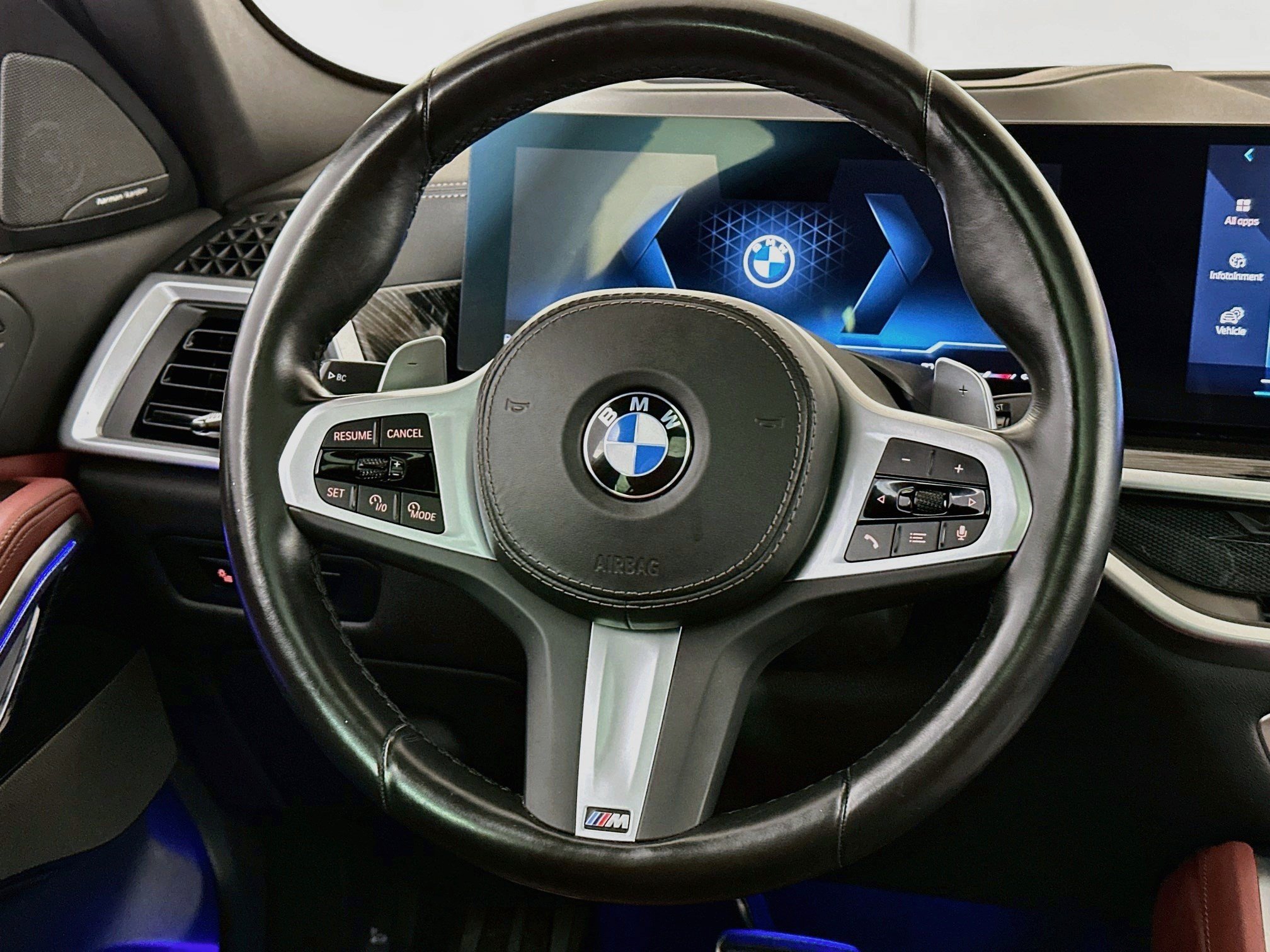 Used 2024 BMW X6 xDrive40i w/ Executive Package AWD/4WD image 8