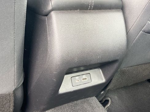 Used 2025 Nissan Altima 2.5 SV image 16