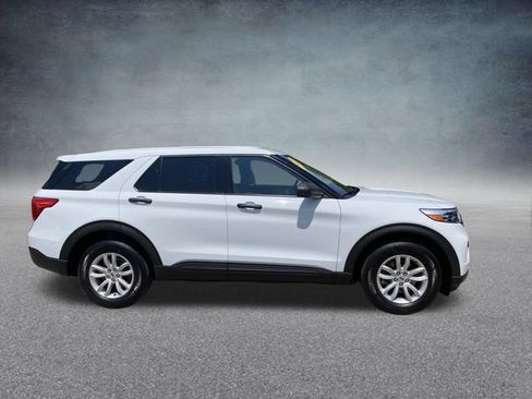 Used 2021 Ford Explorer 4WD w/ Class III Trailer Tow Package image 31