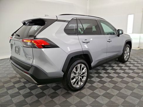 Certified 2025 Toyota RAV4 Limited w/ Advanced Technology Package AWD/4WD image 25