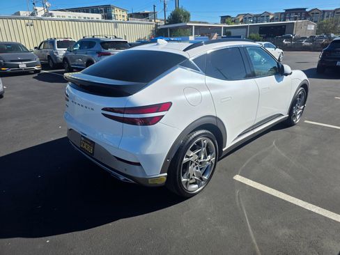 Used 2023 Genesis GV60 Performance w/ Security Package image 5