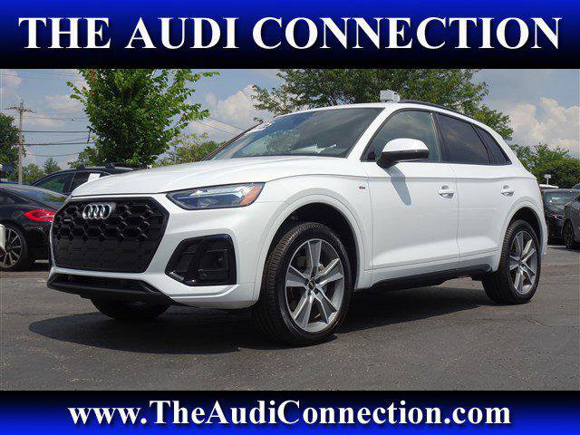 Certified 2025 Audi Q5 2.0T Premium AWD/4WD image 1