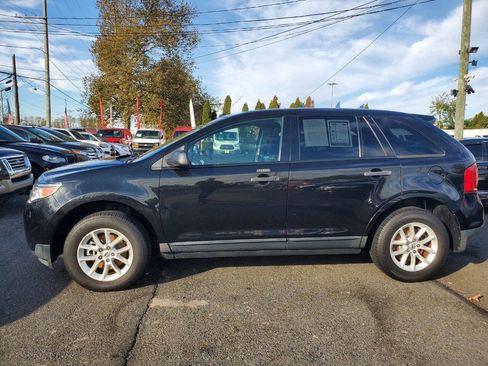 Used 2013 Ford Edge SE image 2