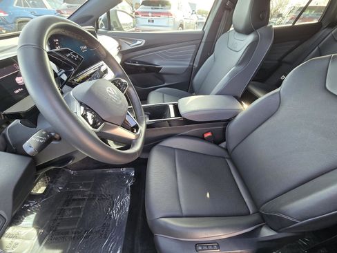 Used 2024 Volkswagen ID.4 S image 13