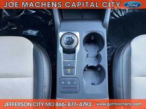 Used 2022 Ford Escape Titanium w/ Titanium Elite Package image 15