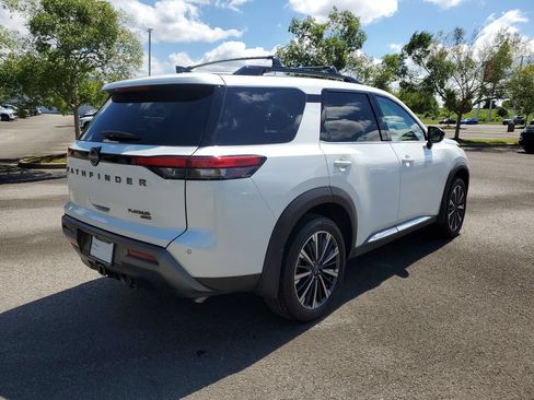 New 2026 Nissan Pathfinder Platinum AWD/4WD image 4