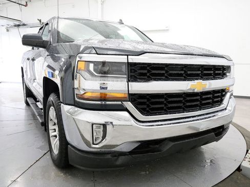 Used 2017 Chevrolet Silverado 1500 LT w/ All Star Edition AWD/4WD image 36