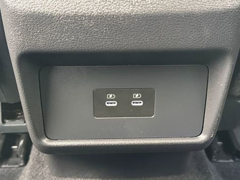 Used 2024 Nissan Rogue SV w/ SV Premium Package image 29