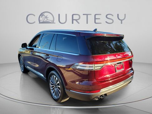 Used 2022 Lincoln Aviator Reserve w/ Equipment Group 201A AWD/4WD image 2