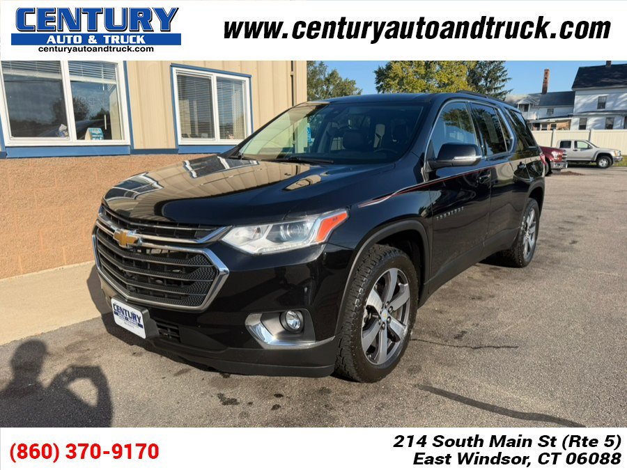 Used 2021 Chevrolet Traverse LT w/ LT Premium Package AWD/4WD image 1