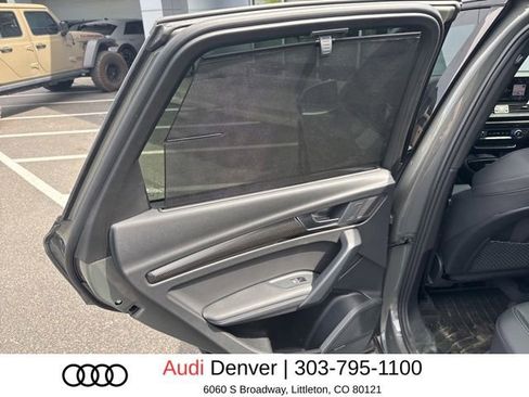 Used 2023 Audi SQ5 Prestige AWD/4WD image 16