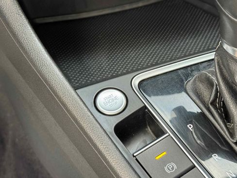 Used 2019 Volkswagen Jetta R-Line image 20
