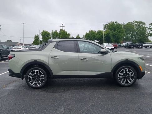 Used 2025 Hyundai Santa Cruz Limited AWD/4WD image 3