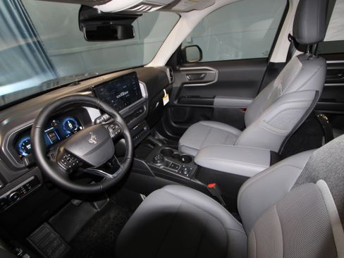 New 2025 Ford Bronco Sport Badlands w/ Badlands Tech Package image 2