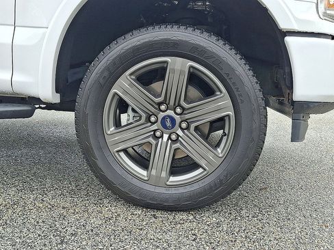 Certified 2020 Ford F150 XLT w/ Equipment Group 302A Luxury AWD/4WD image 27
