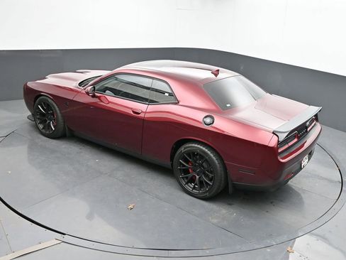 Used 2019 Dodge Challenger SRT Hellcat Redeye RWD image 46