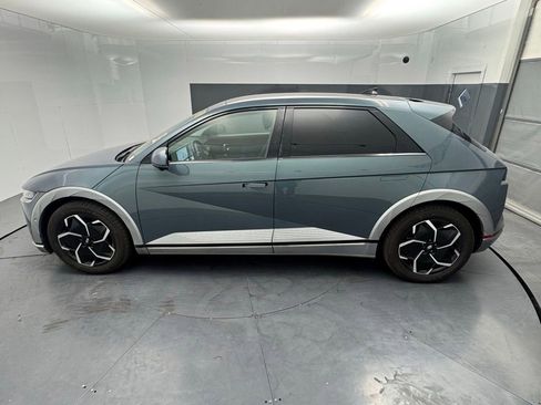 Used 2024 Hyundai Ioniq 5 Limited image 2