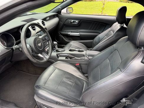 Used 2017 Ford Mustang Premium RWD image 43