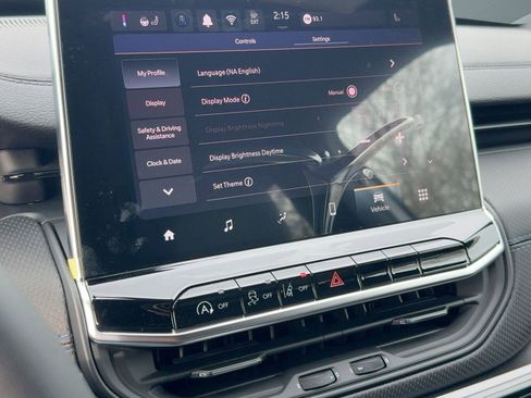 New 2026 Jeep Compass Latitude image 22