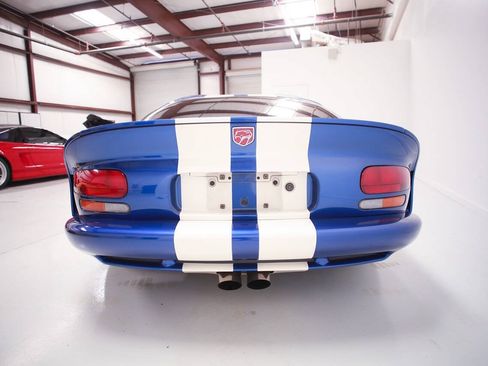 Used 1996 Dodge Viper GTS RWD image 5