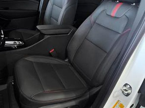 New 2026 Chevrolet Trax RS w/ Driver Confidence Package FWD image 14