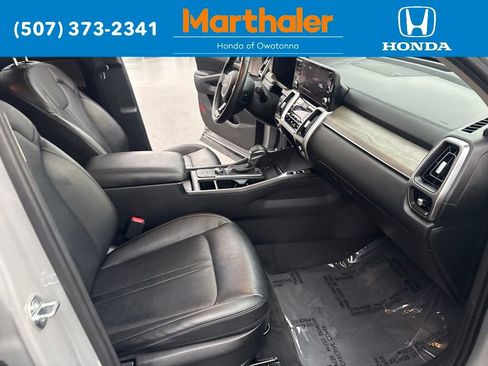 Used 2023 Kia Sorento S AWD/4WD image 22