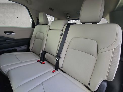 New 2026 Nissan Pathfinder SL image 22