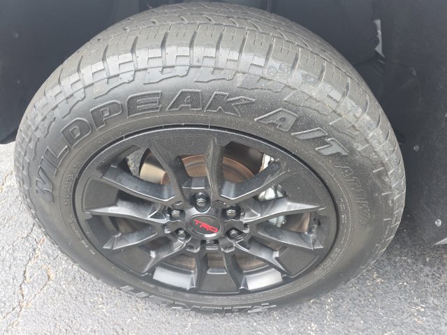 Used 2024 Toyota Tundra SR5 w/ SR5 Premium Package AWD/4WD image 8