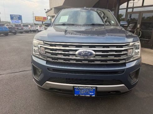 Used 2018 Ford Expedition Max XLT AWD/4WD image 9