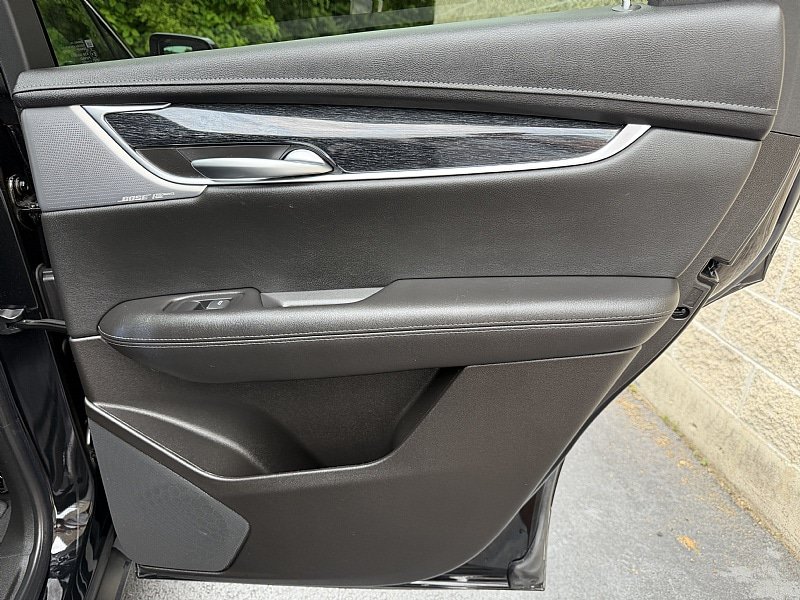 Used 2023 Cadillac XT5 Premium Luxury w/ LPO, Floor Liner Package AWD/4WD image 26