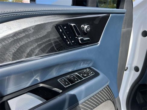 New 2025 Cadillac Escalade IQ Sport 2 image 19