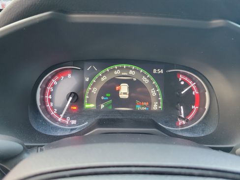 Used 2024 Toyota RAV4 LE image 23