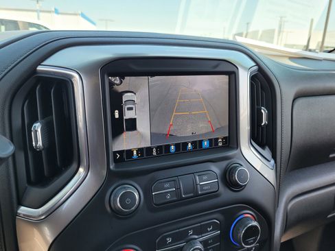 Used 2021 Chevrolet Silverado 1500 LTZ w/ LTZ Premium Package AWD/4WD image 16