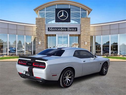 Used 2022 Dodge Challenger SRT Hellcat image 4