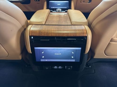 Used 2023 Jeep Grand Wagoneer L Series III w/ HD Trailer Tow Package image 27