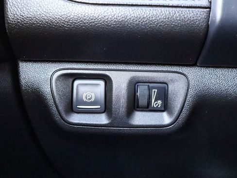 Used 2023 GMC Acadia SLT image 22