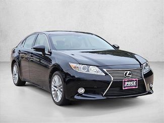 Used 2015 Lexus ES 350 w/ Luxury Package FWD video 3