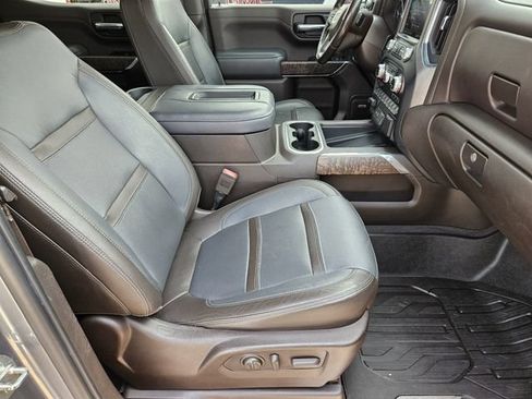 Used 2019 GMC Sierra 1500 Denali w/ Denali Ultimate Package AWD/4WD image 11