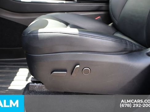 Used 2023 Tesla Model Y AWD image 13