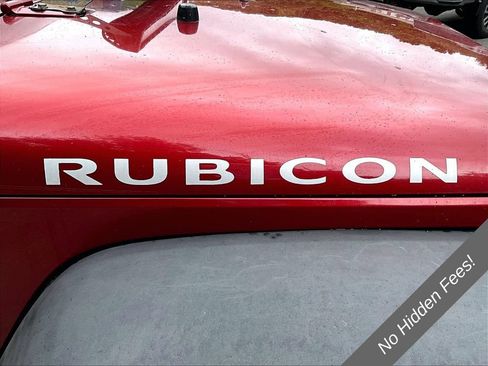 Used 2012 Jeep Wrangler Unlimited Rubicon w/ Connectivity Group AWD/4WD image 8