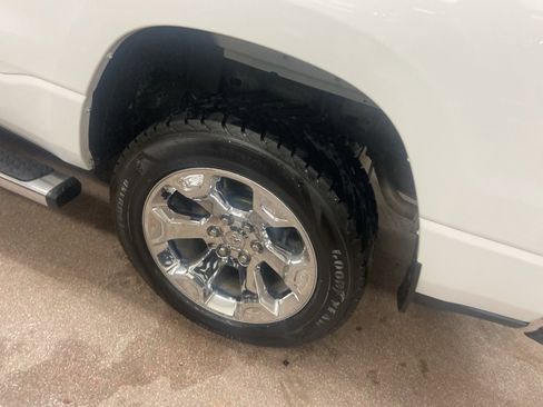 Used 2019 RAM 1500 Big Horn image 8